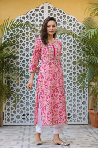 Pink Floral Printed Cotton Straight Kurta for Women