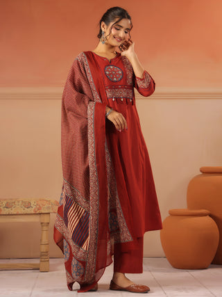 Red cotton solid straight fit kurta set with solid trouser and printed cotton dupatta