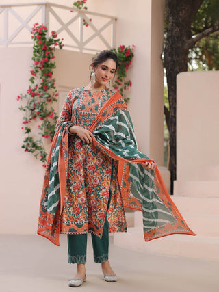 Women Green Floral Printed Pure Cotton Straight Kurta With Trouser And Dupatta