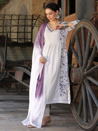 Women white and purple floral mix and match printed A-line kurta with pintuck and embroidery