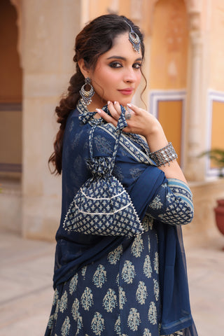 Women Ethnic Motifs Printed Regular Pure Cotton Kurta with Trousers & With Dupatta