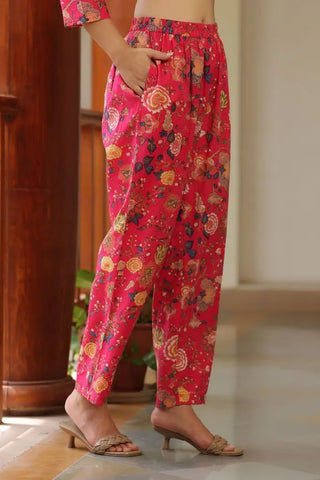 Women Fuchsia Floral Printed Pure Cotton Kurta with Trousers