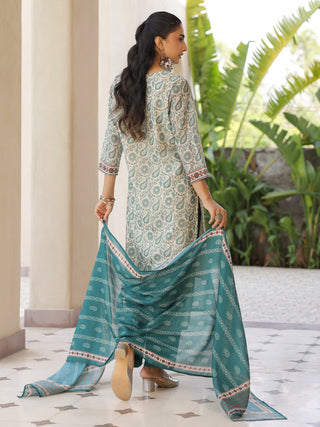 Women Floral Printed Regular Mirror Work Kurta with Trousers & With Dupatta
