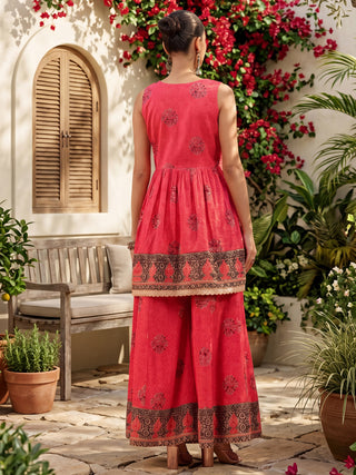Women Ethnic Motifs Printed Empire Pure Cotton Kurta with Sharara & With Dupatta