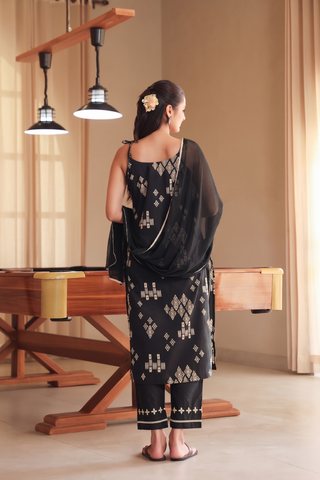 Women Printed Regular Pure Cotton Kurta with Trousers & With Dupatta