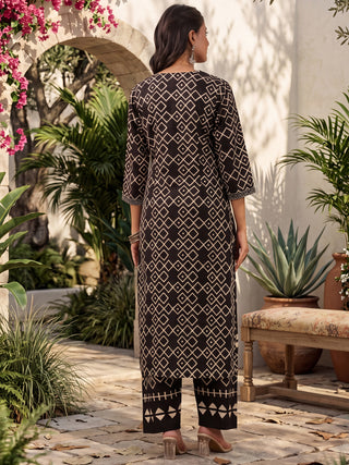 Black Geometric Print Embroidered 3-Piece Straight Kurta Set