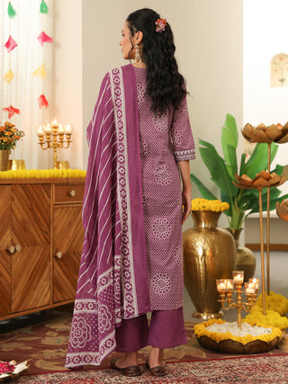 Purple Bandhani Print Straight Kurta Set with Pocket
