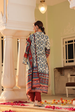 Floral Printed Mandarin Collar Muslin Kurta With Trousers & Dupatta