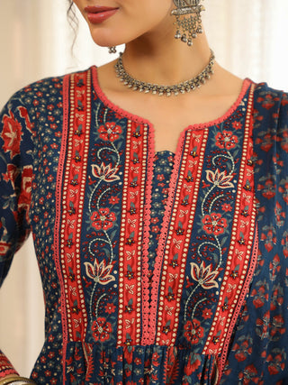 Women Ethnic Motifs Printed Pleated Pure Cotton Kurta with Trousers & With Dupatta