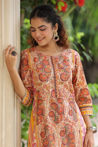 Women Beige Cotton Kurta with Ethnic Print