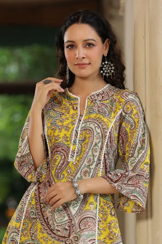 Women Yellow & Beige Paisley Printed A-line Kurta