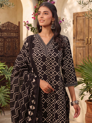 Black Geometric Print Embroidered 3-Piece Straight Kurta Set