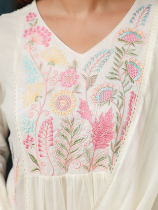 White Floral Embroidered 3-Piece Anarkali Kurta Set