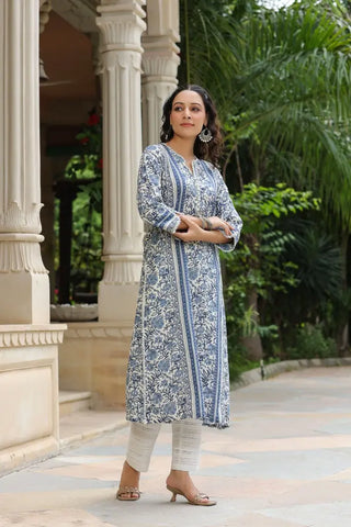 Women Blue Floral Printed A-line Kurta