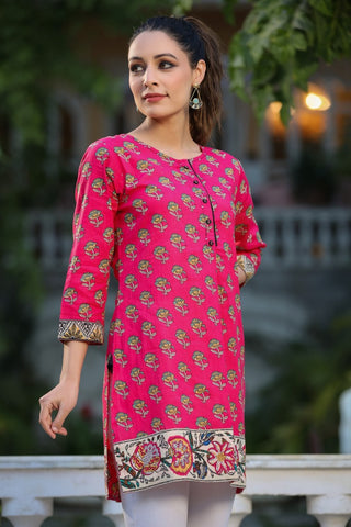 Fuchsia Color Straight Kurti in Pure Cotton for Women