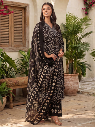 Black Geometric Print Embroidered 3-Piece Straight Kurta Set