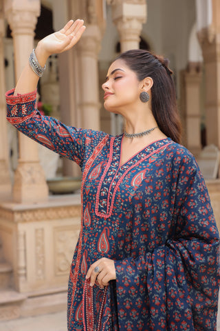 Women Ethnic Motifs Printed Pleated Pure Cotton Kurta with Trousers & With Dupatta