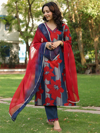 Women Floral Printed Regular Pure Cotton Kurta with Trousers & With Dupatta