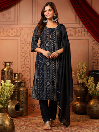 Women Ethnic Motifs Printed Regular Kurta with Trousers & With Dupatta Set