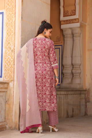 Women Floral Printed Regular Pure Cotton Kurta with Trousers & With Dupatta