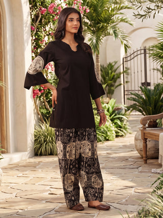 Women Printed Regular Pure Cotton Kurta with Salwar