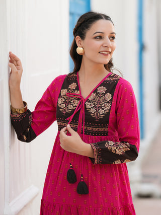 Ethnic Motifs Printed Cotton Fit & Flare Midi Dress