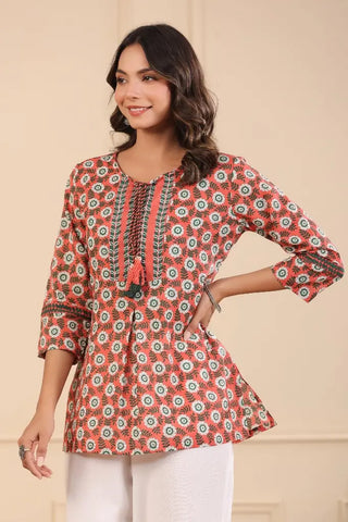 Women Peach Floral Printed Tie Up Neck Pure Cotton Kurti