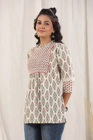 Women Green Ethnic Motifs Printed Pure Cotton Kurti