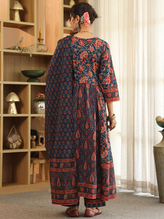 Women Ethnic Motifs Printed Pleated Pure Cotton Kurta with Trousers & With Dupatta