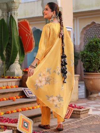 Women Ethnic Motifs Regular Pure Cotton Kurta with Trousers & With Dupatta