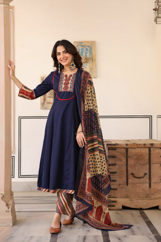 Blue Solid 3-Piece Kurta Set