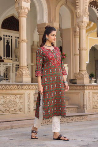 Women Ethnic Motifs Printed Kurta