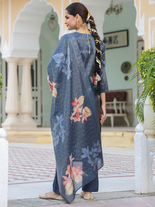 Women Floral Printed Regular Thread Work Pure Cotton Kurta with Trousers & With Dupatta