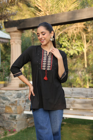 Black Solid Pin-Tank Top