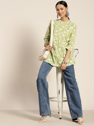 Women's Green and White Ethnic Motifs Printed A-Line Kurti