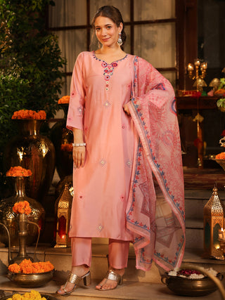 Light Pink Embroidered Chanderi Straight Kurta Set With Pant Pocket