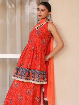 Women Ethnic Motifs Printed Empire Pure Cotton Kurta with Sharara & With Dupatta