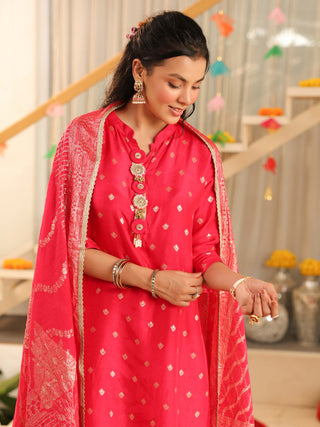 Fuchsia Ethnic Motif Print Rayon Straight Kurta Set With Pant Pocket