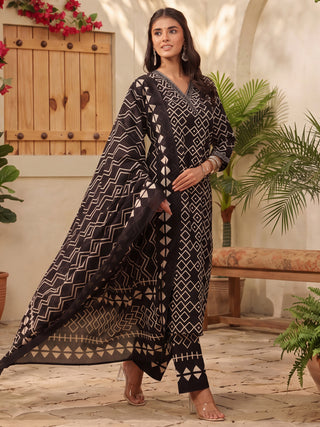 Black Geometric Print Embroidered 3-Piece Straight Kurta Set