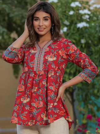 Women Red Floral Printed Pure Cotton A-line Kurti