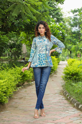 Women Blue Floral Ruffle Sleeve Top