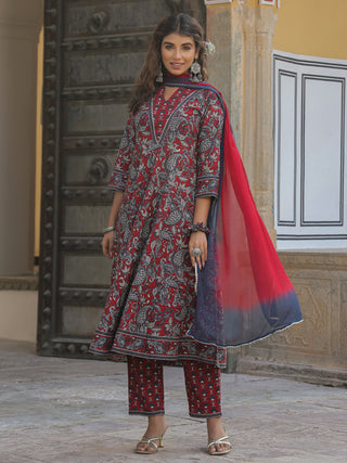 Women Maroon Paisley Printed Pure Cotton Kurta With Printed Trouser And Dyed Dupatta