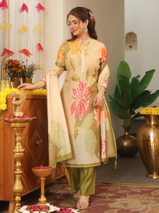 Cream Floral Straight Kurta Set with Pant Pocket