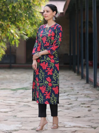 Women Blue Floral Printed Pintuck Kurta