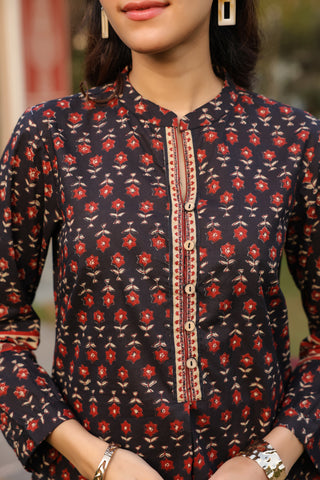 Black casual cotton top for women
