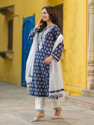 Blue ethnic print kurta set