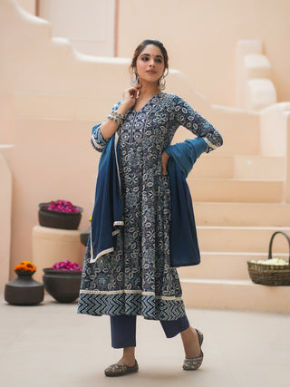 Blue printed kurta pant set