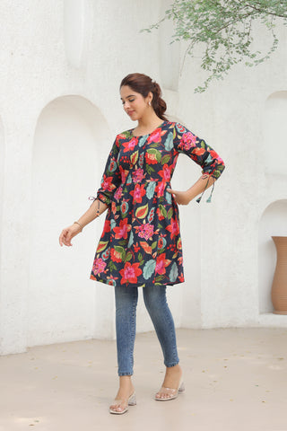 Chic Navy Printed Tunic