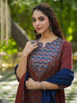 Ethnic Motifs Printed Sequined Pure Cotton Kurta with Trousers & Dupatta