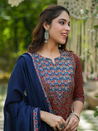 Ethnic Motifs Printed Sequined Pure Cotton Kurta with Trousers & Dupatta